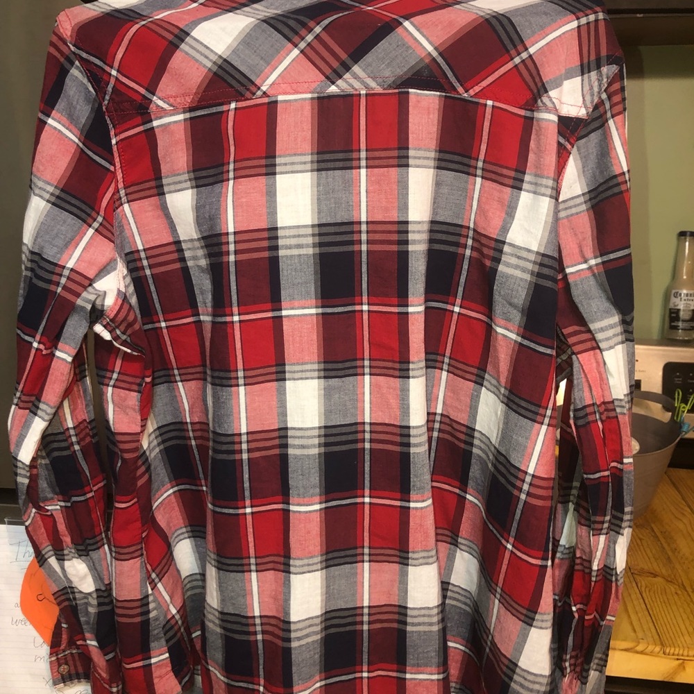 Plus size Maurice’s button down. - Picture 3 of 4